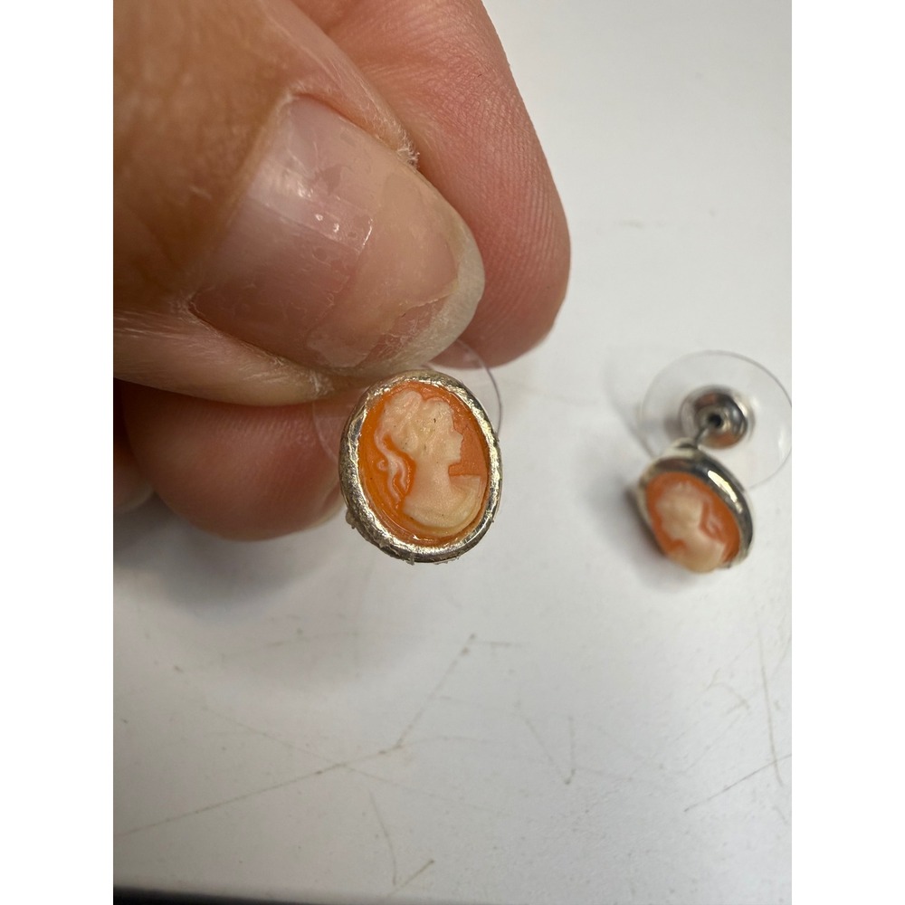 Vintage Orange Shell Cameo Stud Earrings Silver Tone Oval Profile Jewelry
